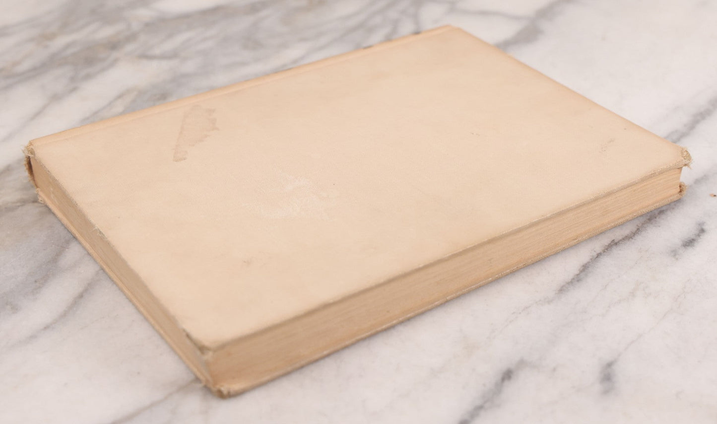 Lot 112 - "The Road To Oz" Antique Book By Frank L. Baum, Illustrated By John R. Neill, Ex-Library Copy, Published By The Reilly & Lee Co., Chicago, Copyright 1909