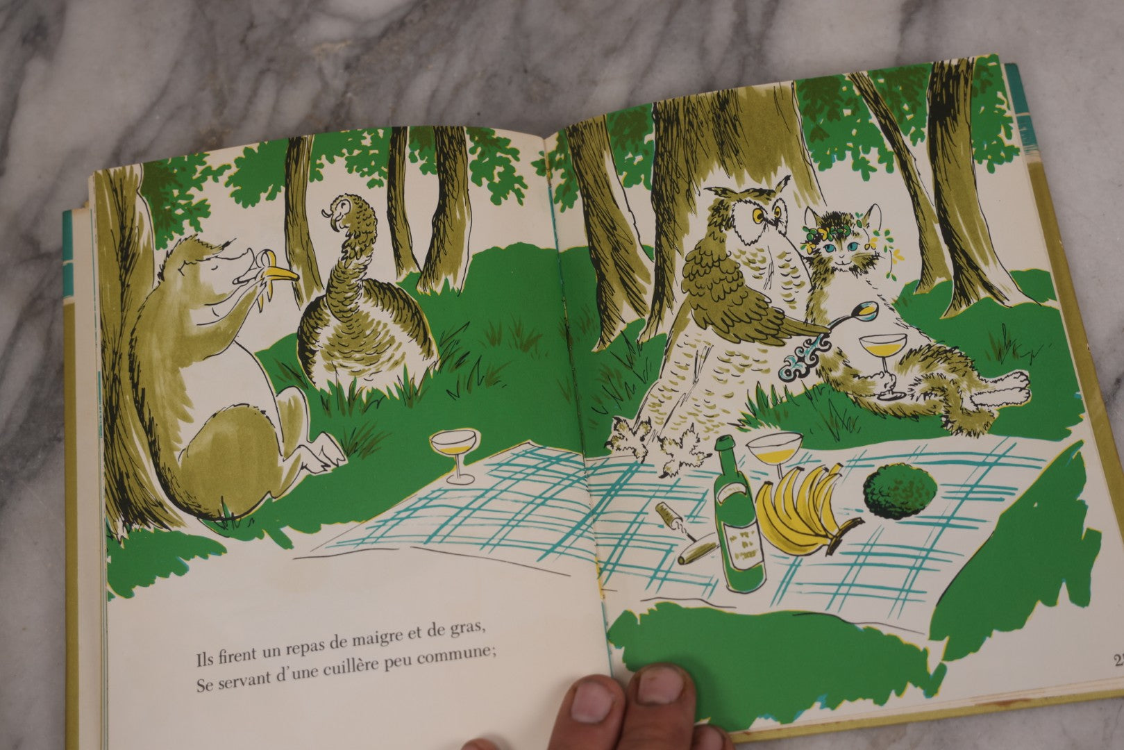 Lot 115 - "Le Hibou Et La Poussiquette" First Edition Children's Book By Francis Steegmuller, French Translation Of Edward Lear's "The Owl And The Pussy-Cat," Illustrated By Barbara Cooney, Published By Little, Brown & Co., Boston & Toronto, 1961