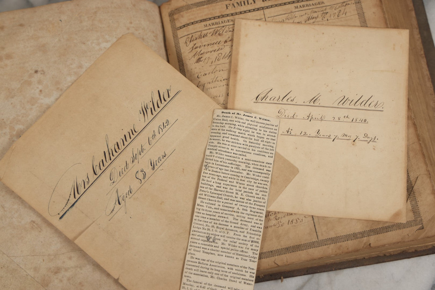 Lot 009 - Antique Leather Bound Family Holy Bible, King James Version, Handwritten Wilder Family Records Dating From 1737-1855, Printed By John Holbrook, Brattleborough, Vermont, Circa 1816, Note Missing Front Pages