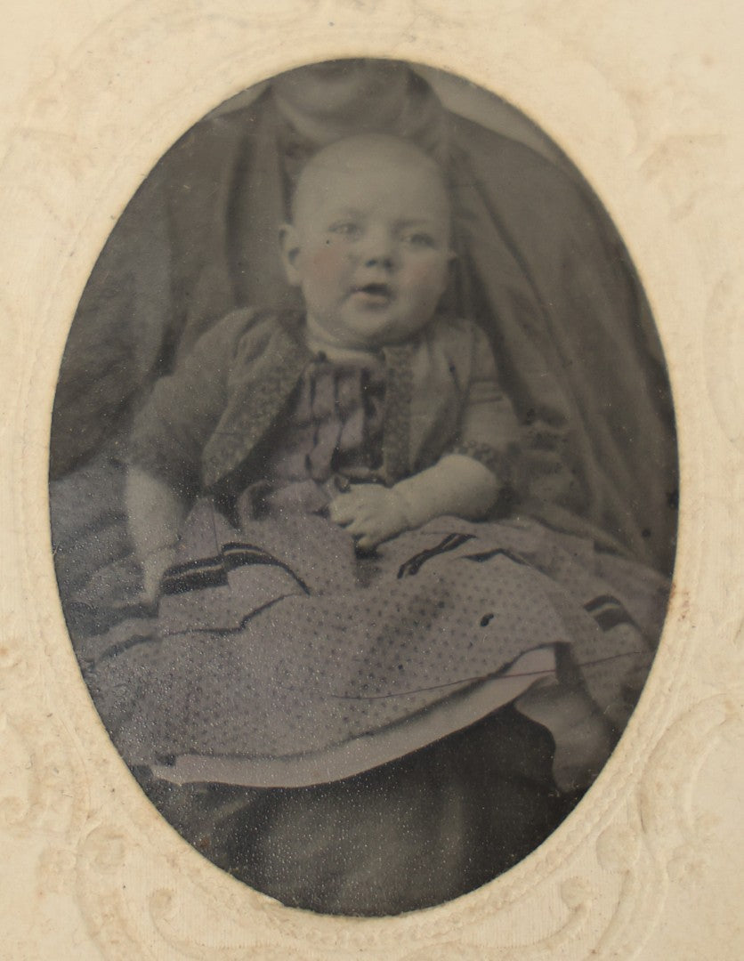 Lot 020 - Antique Not-So-Hidden Mother Tintype Photograph Of A Chubby Cheeked Baby With Mother's Chin Visible, In Paper Frame