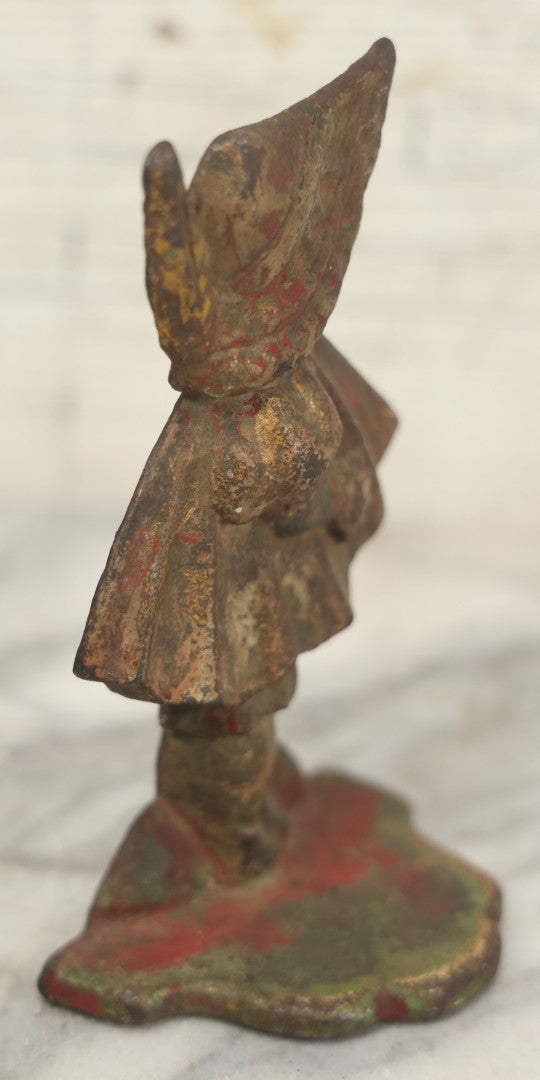 Lot 022 - Antique Cast Iron Sunbonnet Sue Doorstop With Remnants Of Original Paint, 6-1/2" H