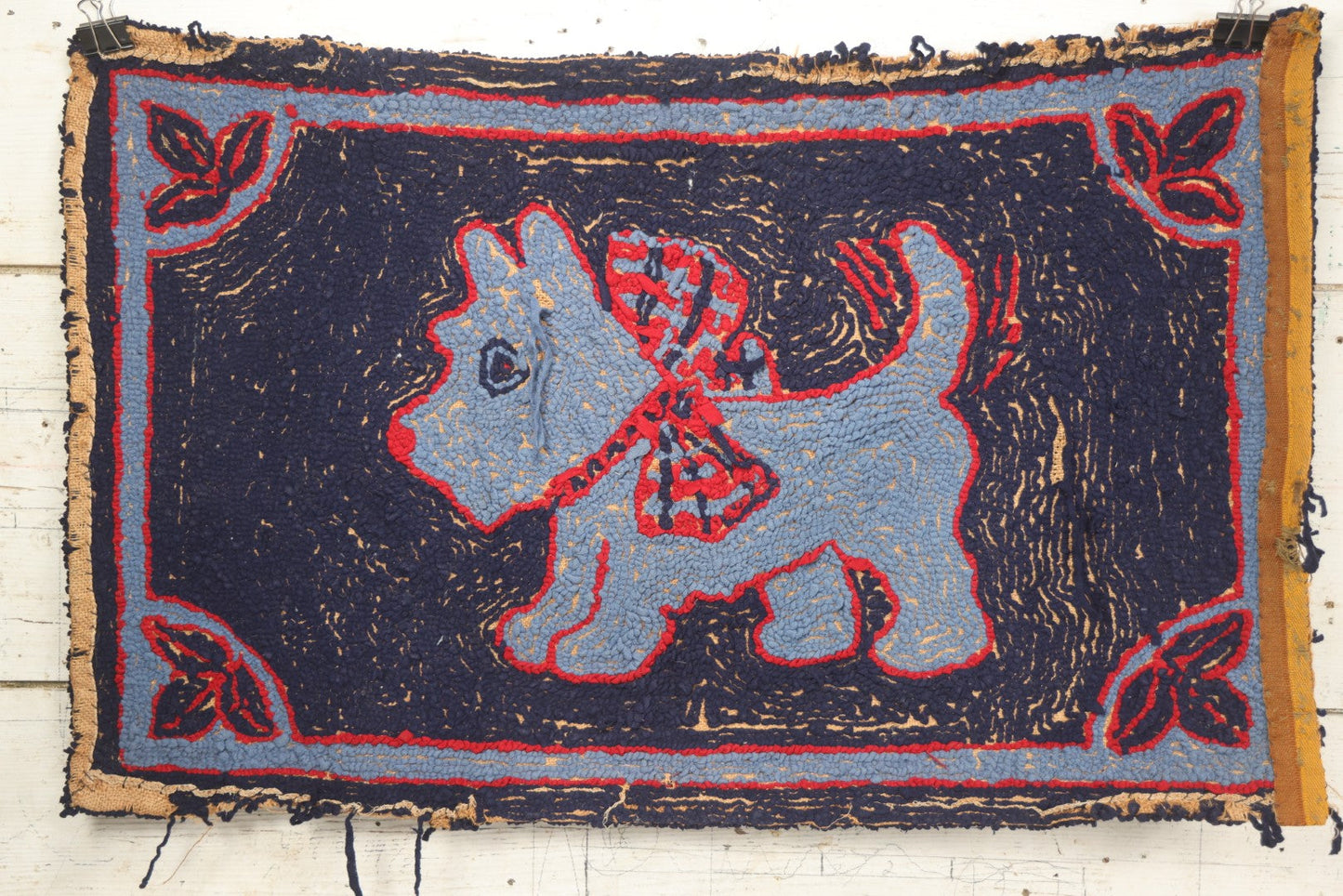 Lot 026 - Antique Folk Art Hooked Rug With Scottie Dog, Blue And Red Coloring, 33-1/2" x 21-1/2"