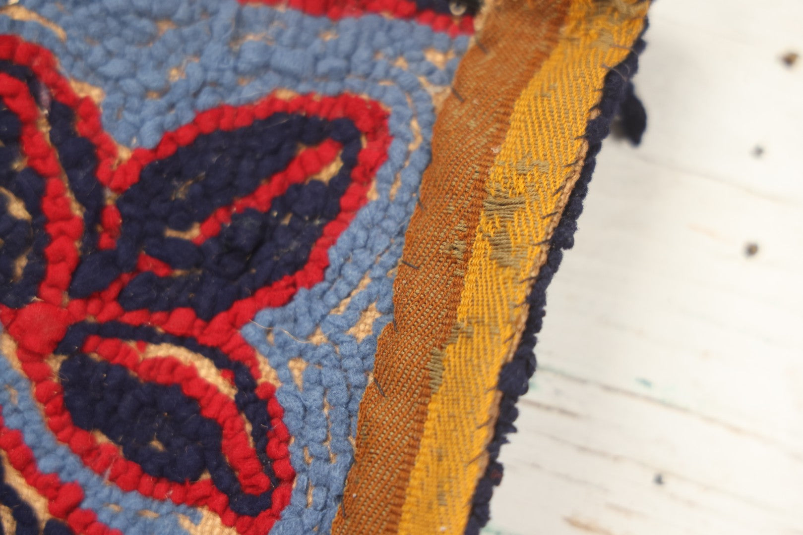 Lot 026 - Antique Folk Art Hooked Rug With Scottie Dog, Blue And Red Coloring, 33-1/2" x 21-1/2"