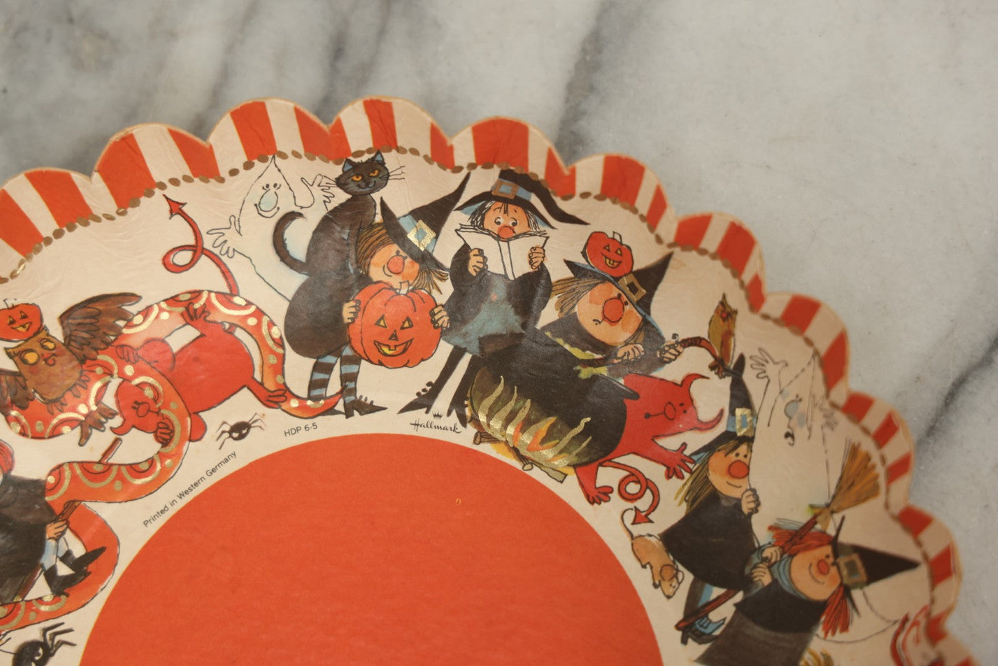 Lot 040 - Vintage Hallmark Paper Candy Bowl With Cartoon Witches, Devils, Snakes, Owls, And Black Cats, Printed In Western Germany, Item No. H.D.P. 6-5, 11" Diameter