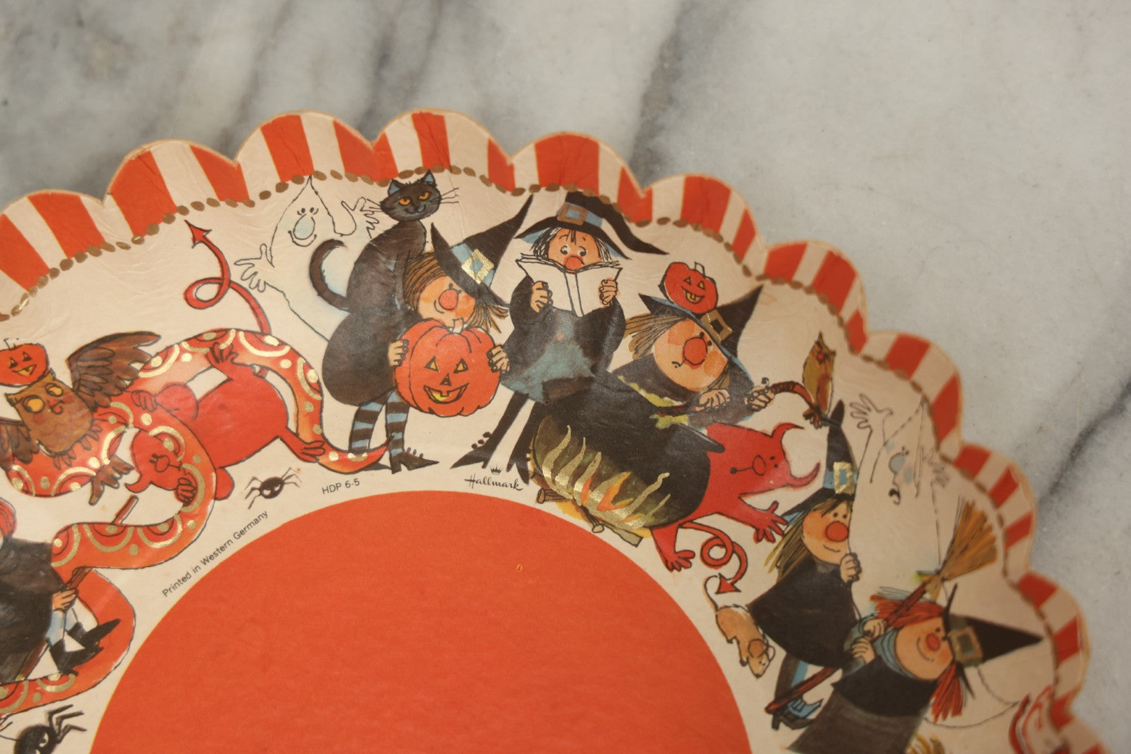 Lot 040 - Vintage Hallmark Paper Candy Bowl With Cartoon Witches, Devils, Snakes, Owls, And Black Cats, Printed In Western Germany, Item No. H.D.P. 6-5, 11" Diameter
