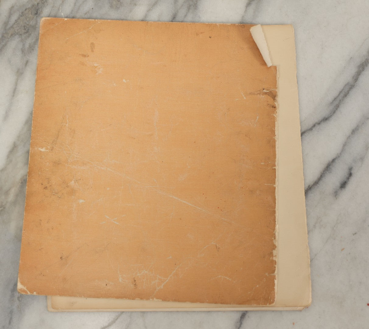 Lot 050 - Antique Children's Book "The Night Before Christmas Or A Visit Of St. Nicholas," With Chromolithograph Illustrations, Published By McLoughlin Bros., New York, 1896