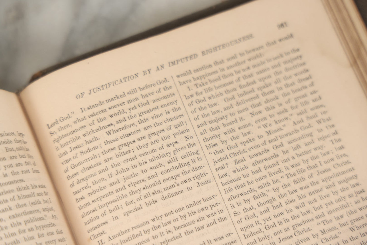 Lot 061 - "The Complete Works Of John Bunyan" Antique Illustrated Book, Embossed Gilt-Stamped Leather Fine Binding, Illustrations Engraved By A.B. Walter, Published By Bradley, Garretson & Co., Philadelphia, 1873