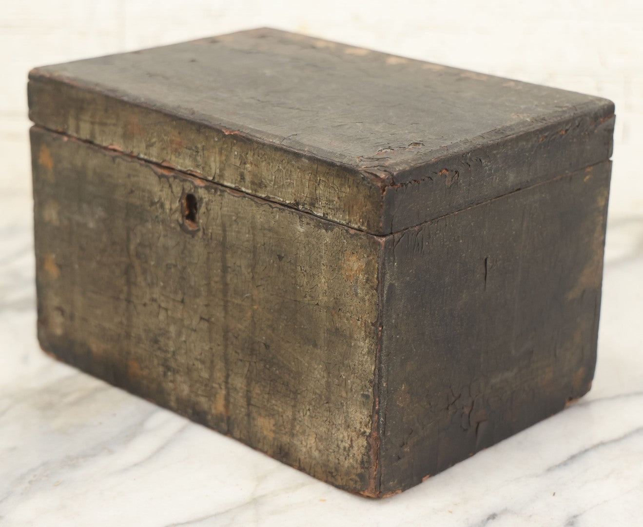 Lot 070 - Antique Lacquered Wooden Box With Original Surface, Remnants Of Old Paint, Hinged Lid