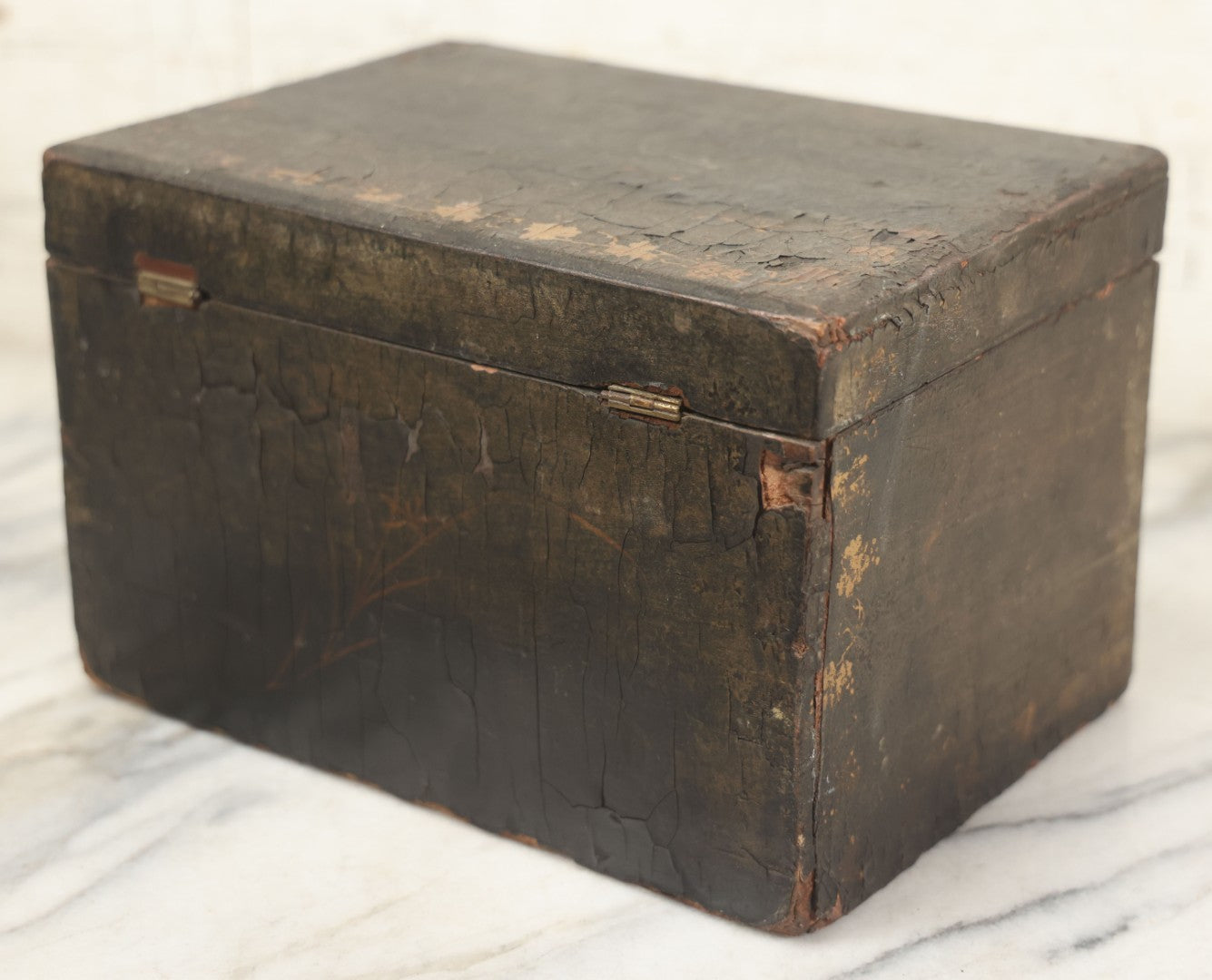 Lot 070 - Antique Lacquered Wooden Box With Original Surface, Remnants Of Old Paint, Hinged Lid