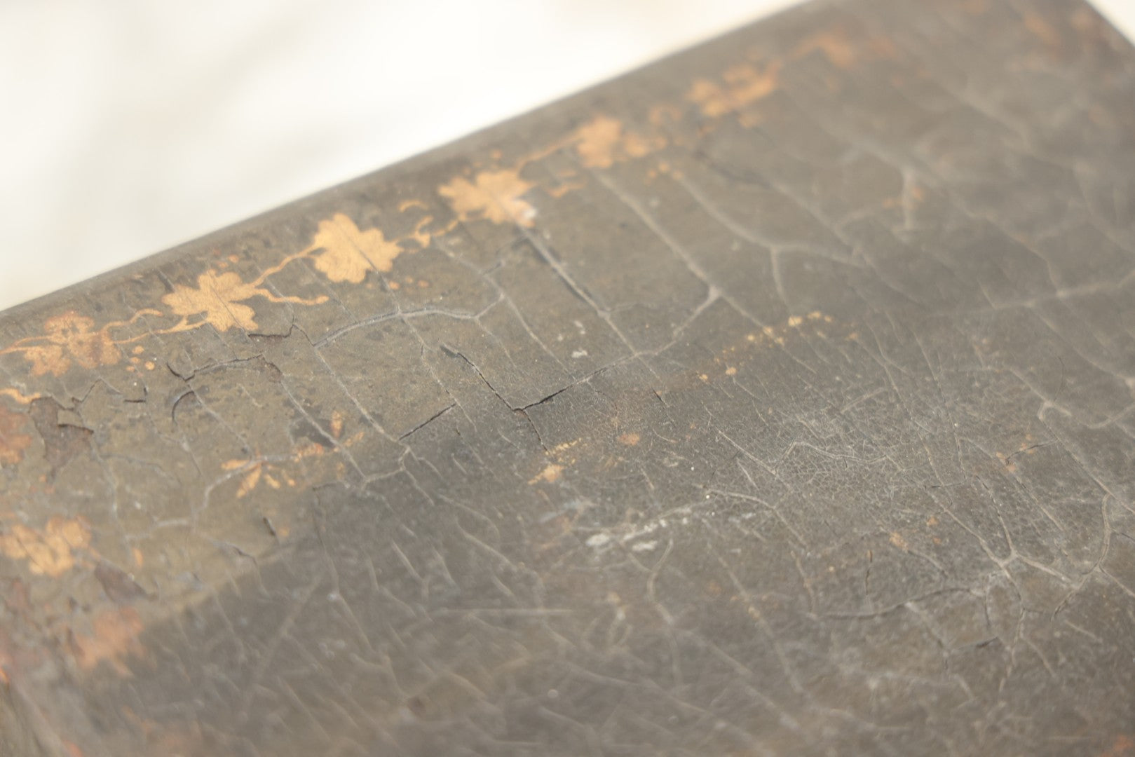 Lot 070 - Antique Lacquered Wooden Box With Original Surface, Remnants Of Old Paint, Hinged Lid