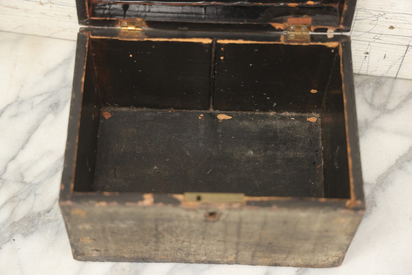 Lot 070 - Antique Lacquered Wooden Box With Original Surface, Remnants Of Old Paint, Hinged Lid