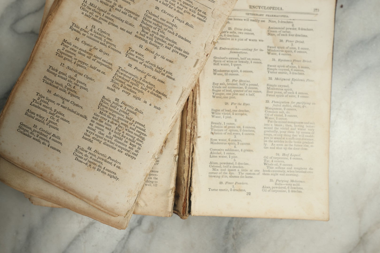 Lot 142 - "A New Family Encyclopedia" Antique Illustrated Encyclopedia Edited By Charles Goodrich, Published By T. Belknap, Connecticut, 1835