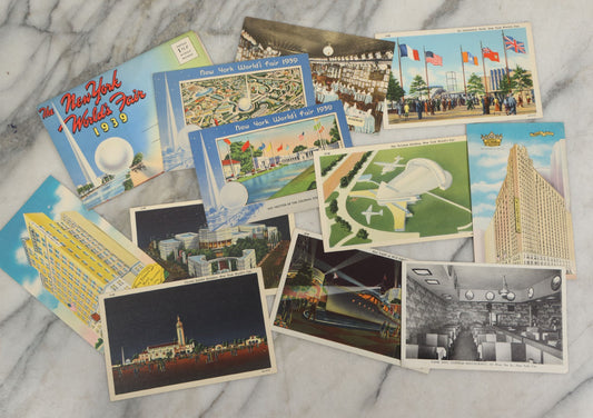 Lot 161 - Grouping Of Vintage 1939 New York World's Fair And N.Y.C. Themed Postcards, Including 11 Single Postcards And Licensed Souvenir Folder, Copyright 1939
