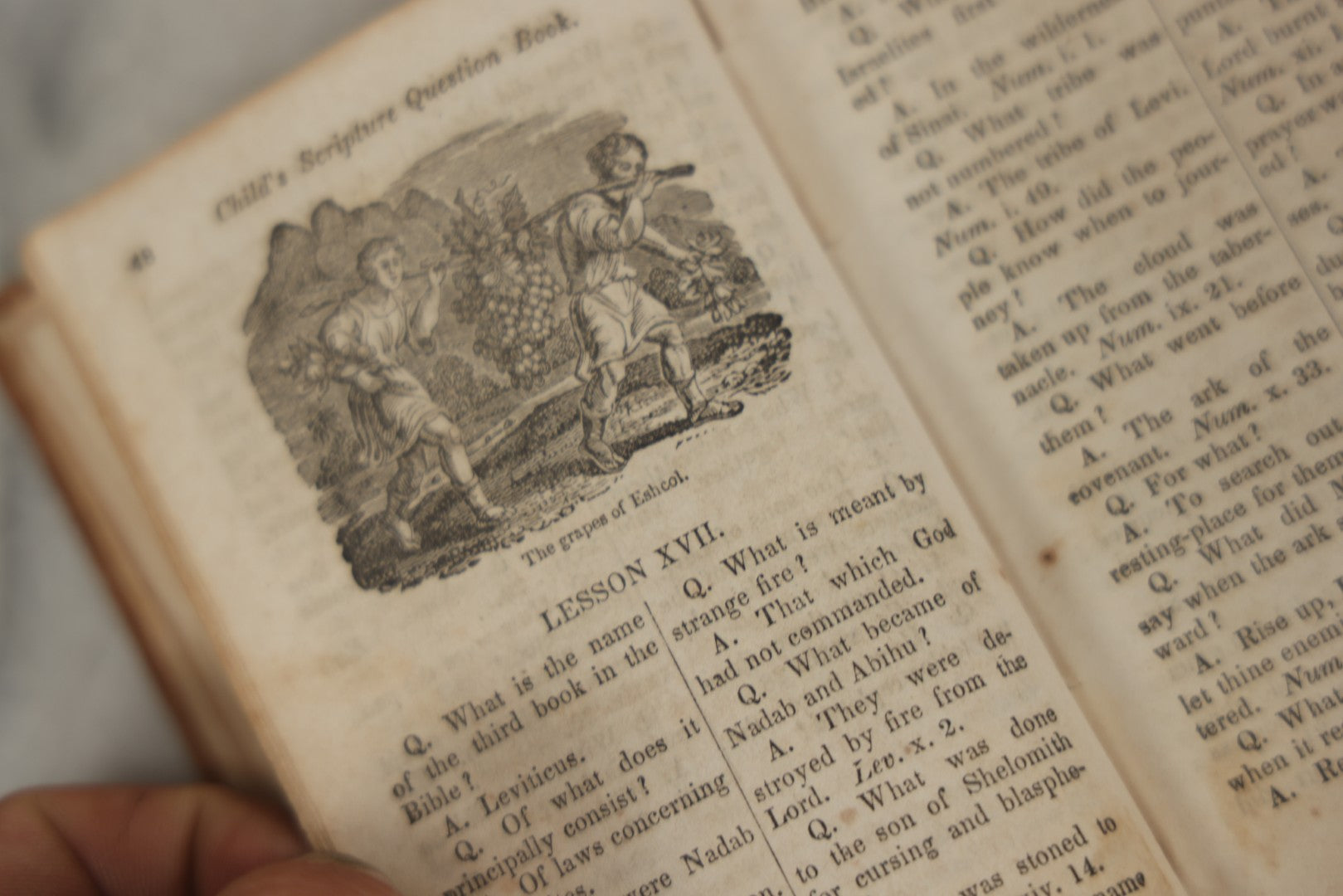 Lot 179 - "The Child's Scripture Question Book" Antique Illustrated Religious Lesson Book With 63 Engravings, Published By The American Sunday School Union, Philadelphia, 1836