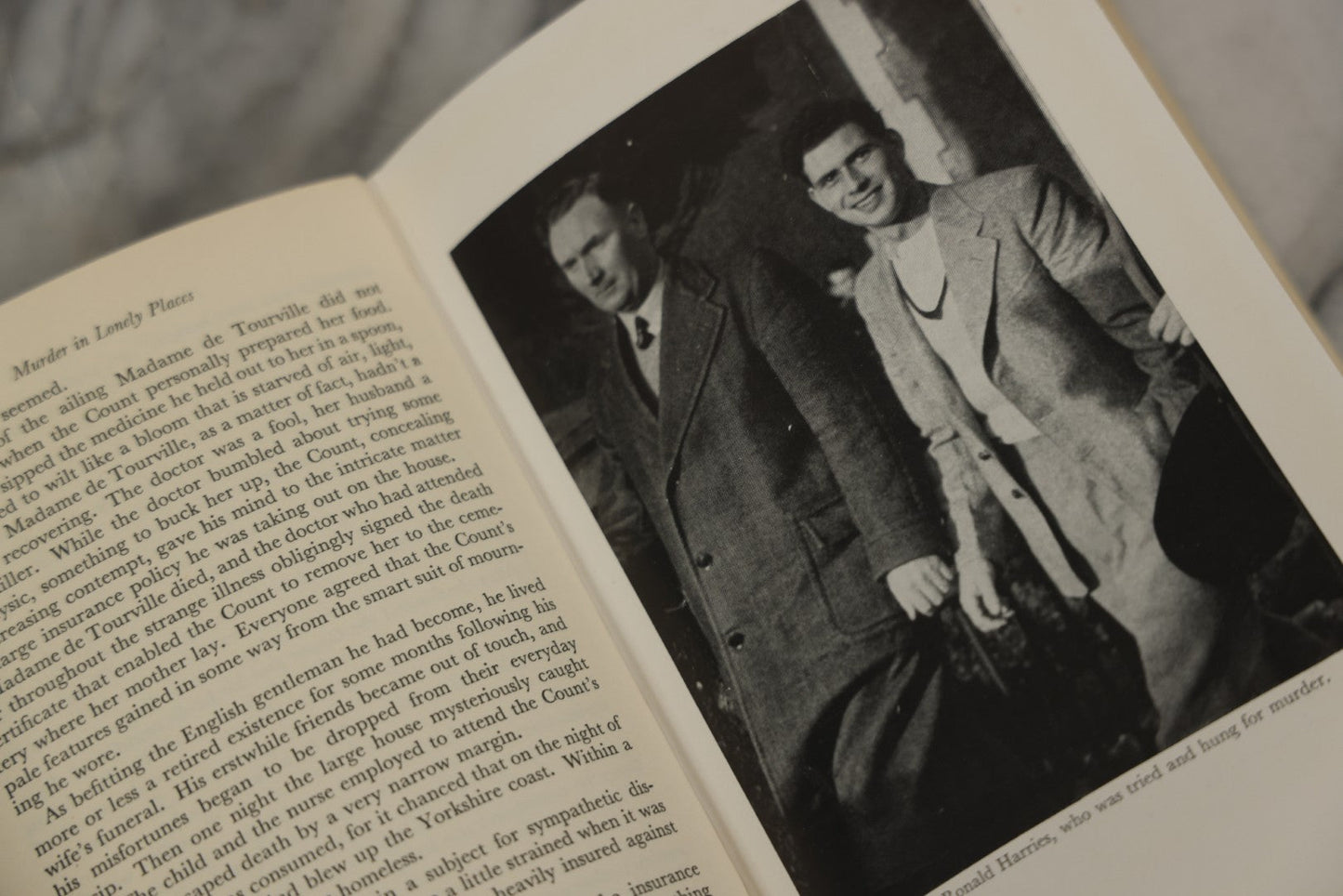 Lot 202 - "Murder In Lonely Places" Vintage Book By Bruce Sanders, Published By Herbert Jenkins, London, 1960, Original Dust Jacket