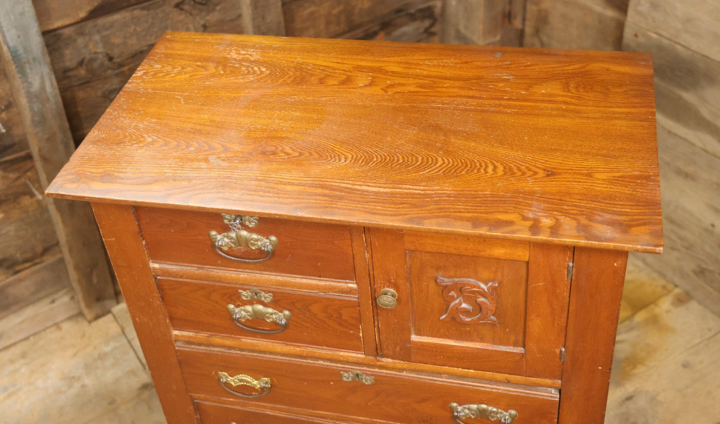 Antique Oak Gentleman's Chest Of Drawers With Hatbox Compartment, Circa Early 20th Century