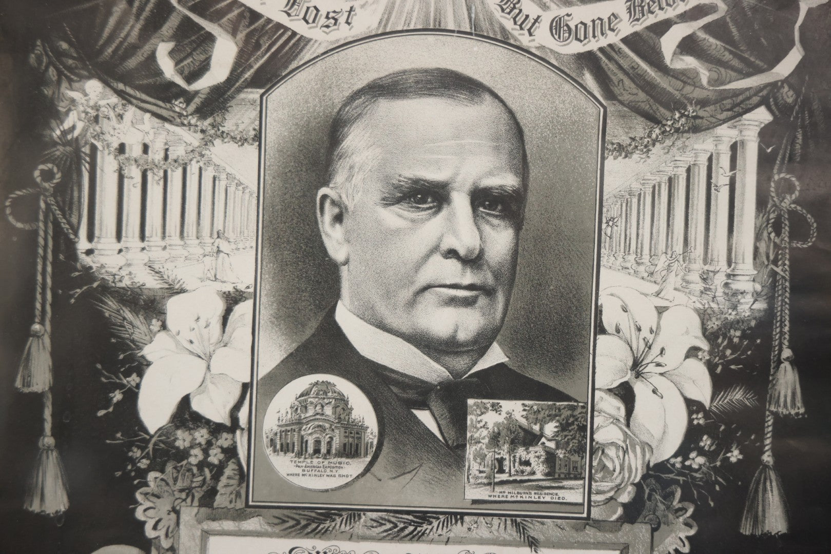 Antique President William McKinley Memorial Mourning Print, Copyright Home Art Picture Co., Chicago, 1901, In Frame, 21-1/2" x 25-1/2"