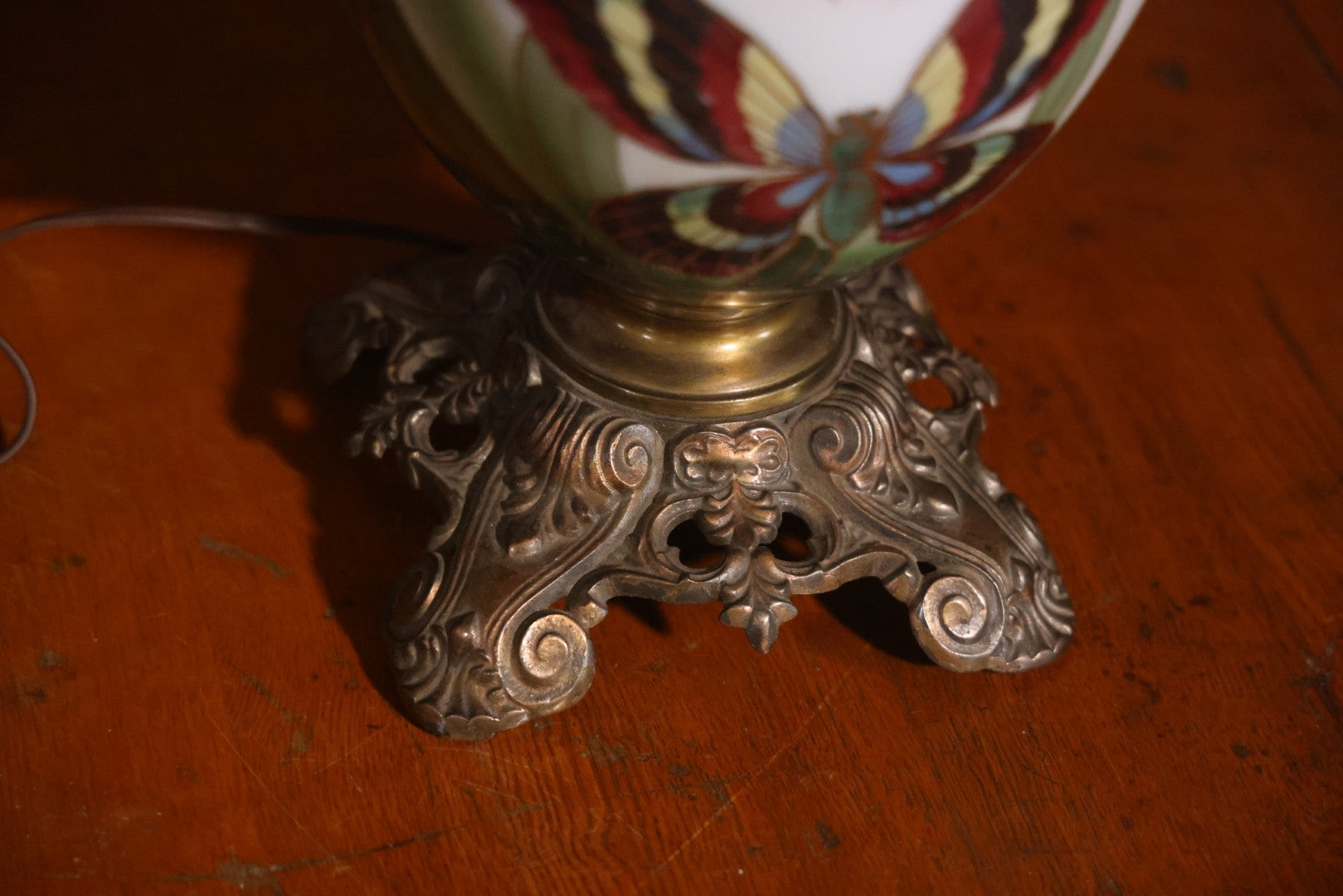 Antique Kerosene Lamp With Butterfly Painted Glass Globe And Font, 1890s Patent, Electric Conversion, 24-1/2" H