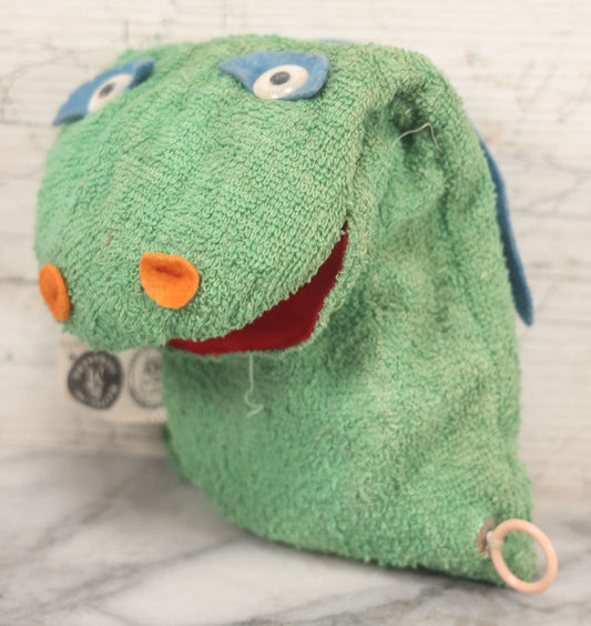 Lot 024 - Vintage Talking Green Mattel Hand Puppet With Working Pull String And Multiple Phrases, Character By Bob Clampett, 1950, Voice Unit U.S. Patent 3,017,187