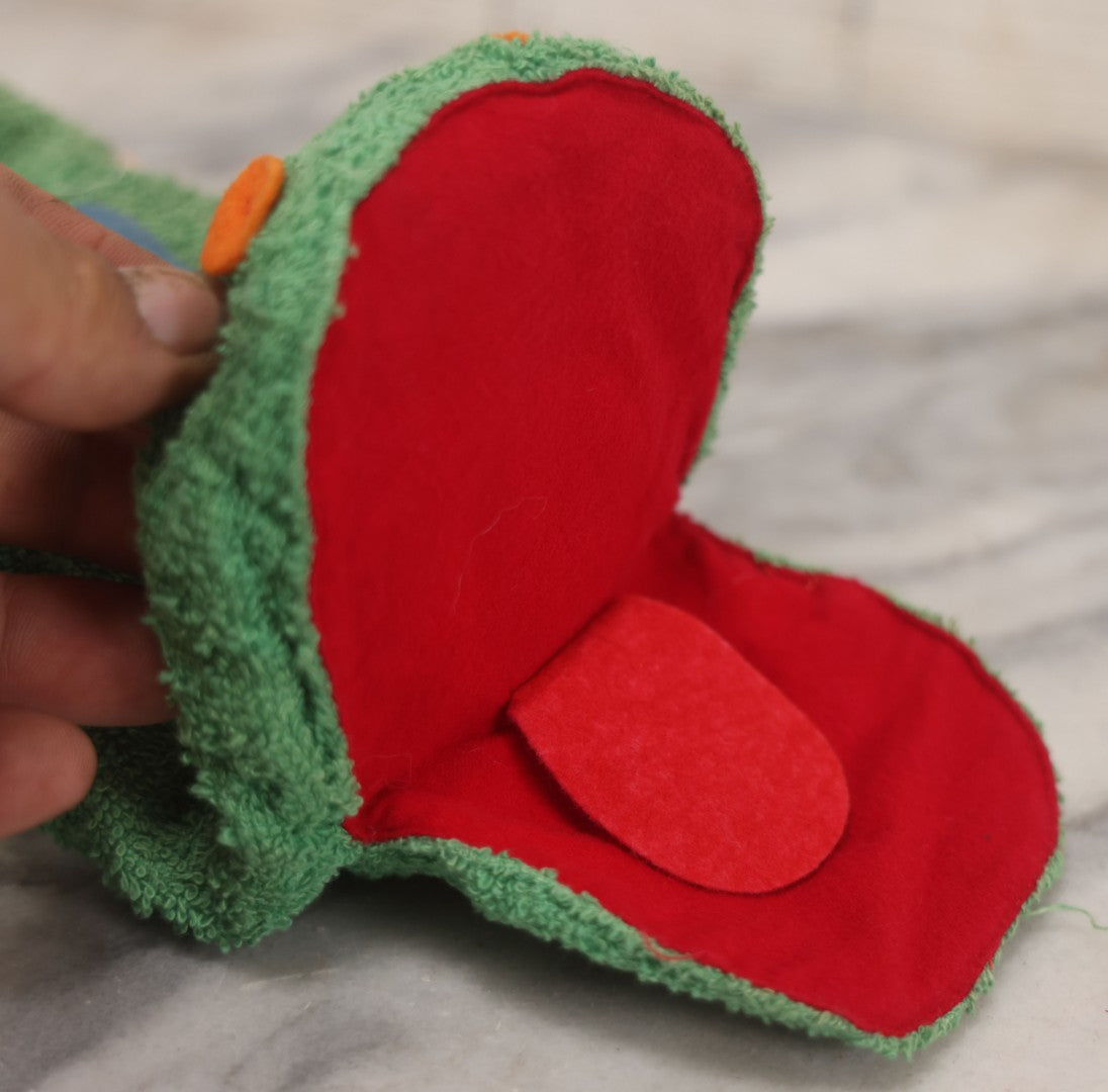 Lot 024 - Vintage Talking Green Mattel Hand Puppet With Working Pull String And Multiple Phrases, Character By Bob Clampett, 1950, Voice Unit U.S. Patent 3,017,187