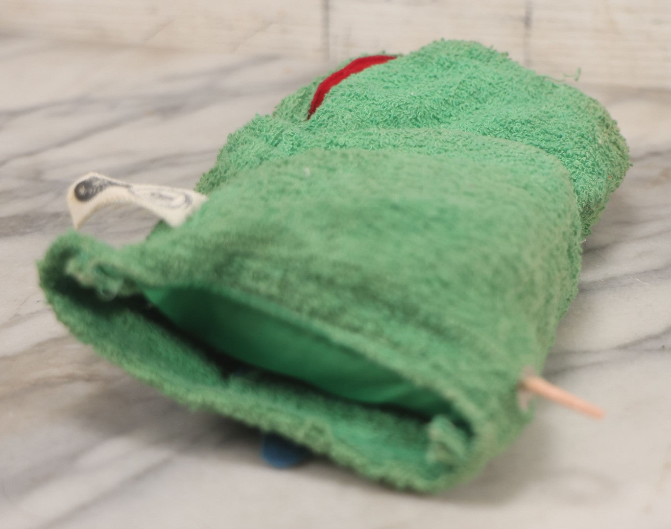 Lot 024 - Vintage Talking Green Mattel Hand Puppet With Working Pull String And Multiple Phrases, Character By Bob Clampett, 1950, Voice Unit U.S. Patent 3,017,187