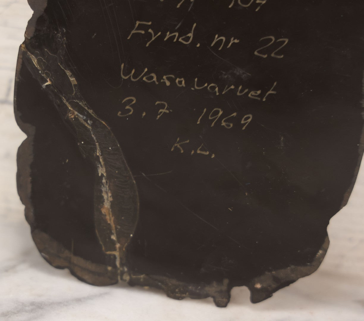 Lot 025 - Vintage Resin Lion Head Wall Hanger, Black With Patina, Dated 1969 On Back, With Crack And Repair On Left Side