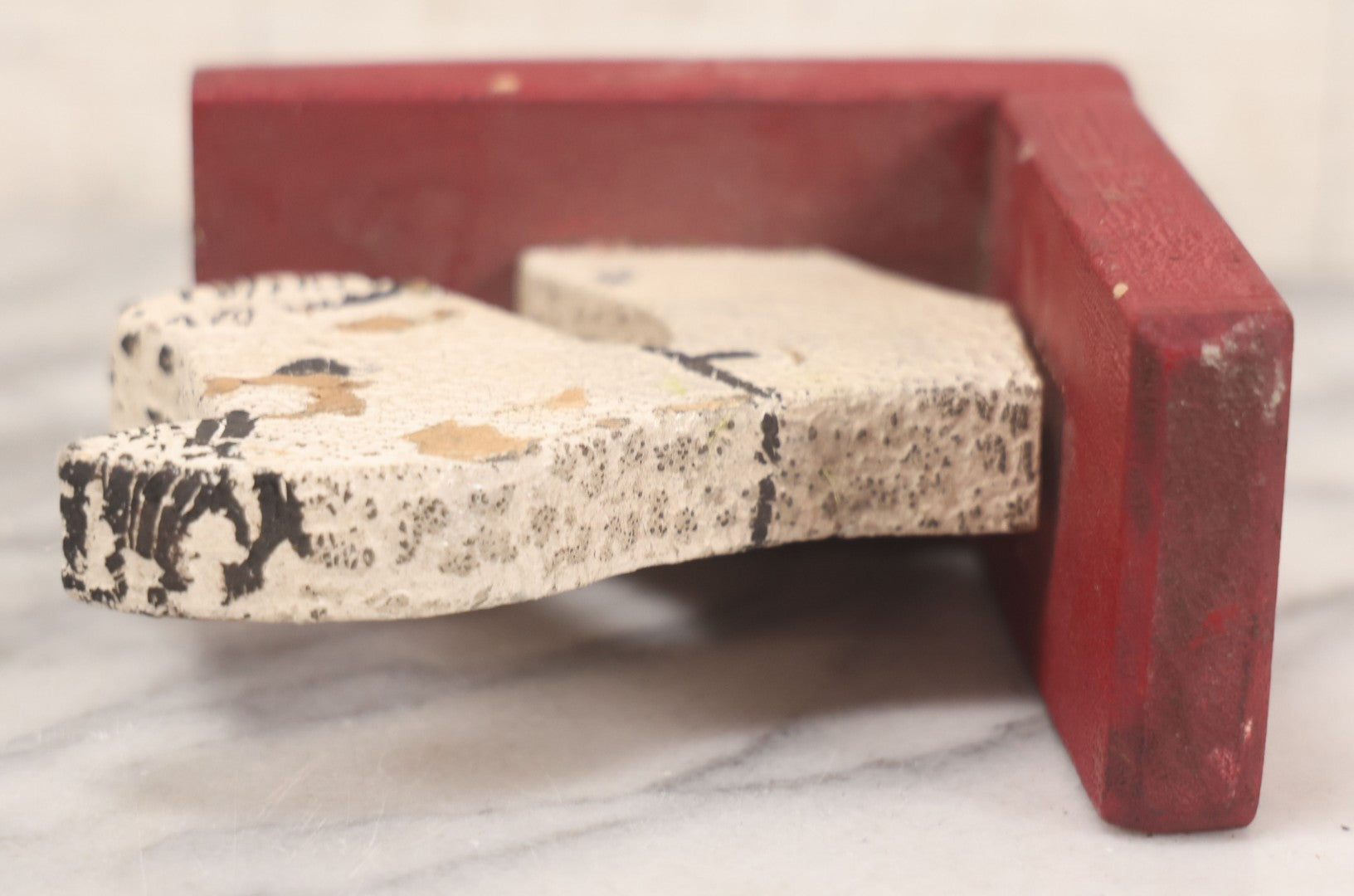 Lot 026 - Single Antique Folk Art Hand-Cut & Hand-Painted Wooden Dog Bookend, Red & White Paint, Original Surface