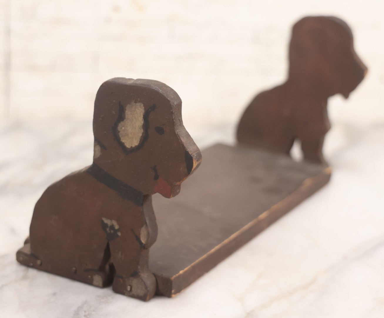 Lot 028 - Vintage Hand-Cut Hand-Painted Folk Art Wooden Bookstand With Smiling Brown Dog