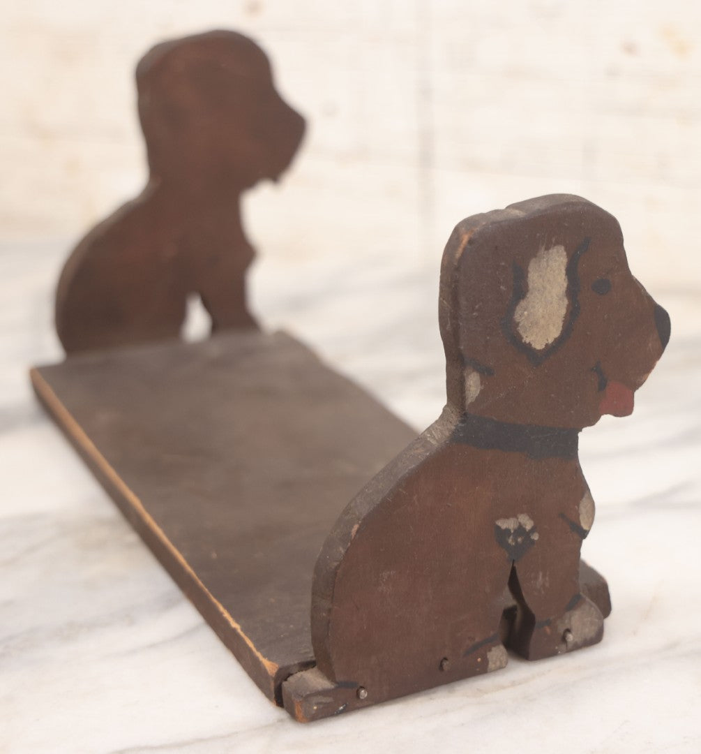 Lot 028 - Vintage Hand-Cut Hand-Painted Folk Art Wooden Bookstand With Smiling Brown Dog