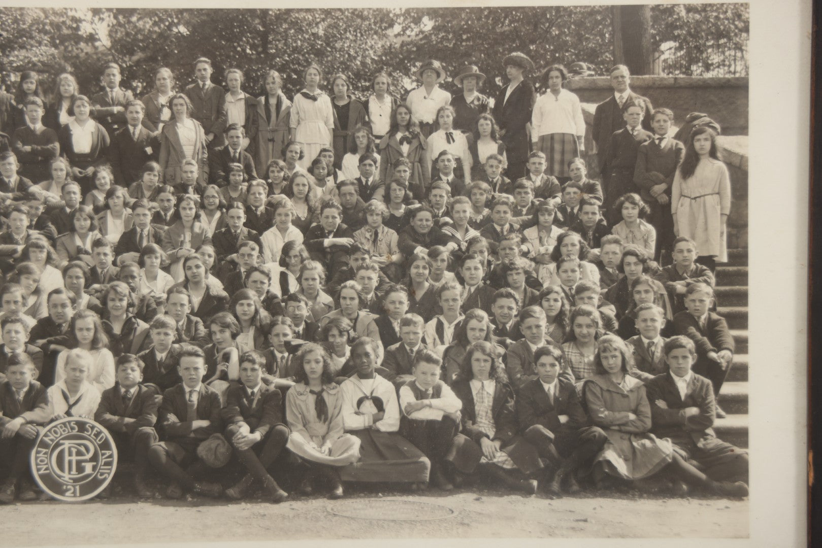 Lot 066 - Antique Eighth Grade 1921 Class Photo In Frame, George Pinkham Institute, With Latin Motto "Non Nobis Sed Aliis" ("Not For Ourselves, But For Others"), 18-3/4" x 8-3/4"