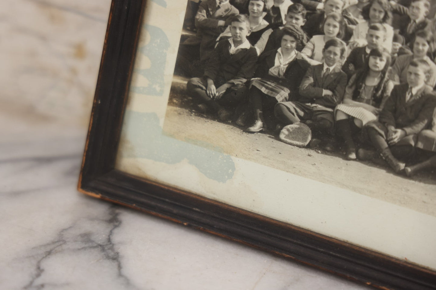 Lot 066 - Antique Eighth Grade 1921 Class Photo In Frame, George Pinkham Institute, With Latin Motto "Non Nobis Sed Aliis" ("Not For Ourselves, But For Others"), 18-3/4" x 8-3/4"