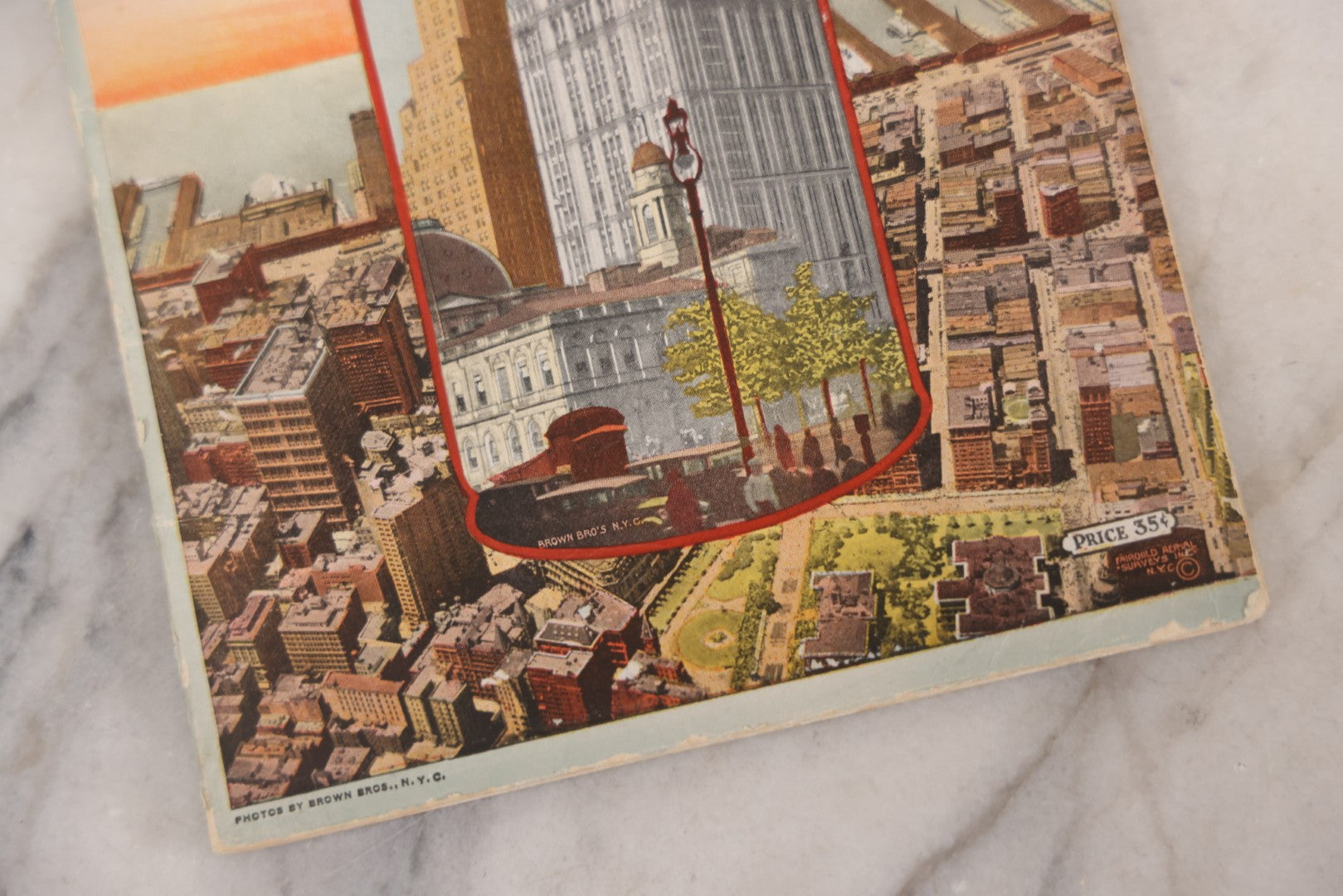 Lot 069 - Vintage "New York City Of Marvels" Tourism Booklet, With Photographs And Descriptions Showcasing 50+ Buildings And Attractions Of New York City, Published By United Postal Card Co., Brooklyn, 1929