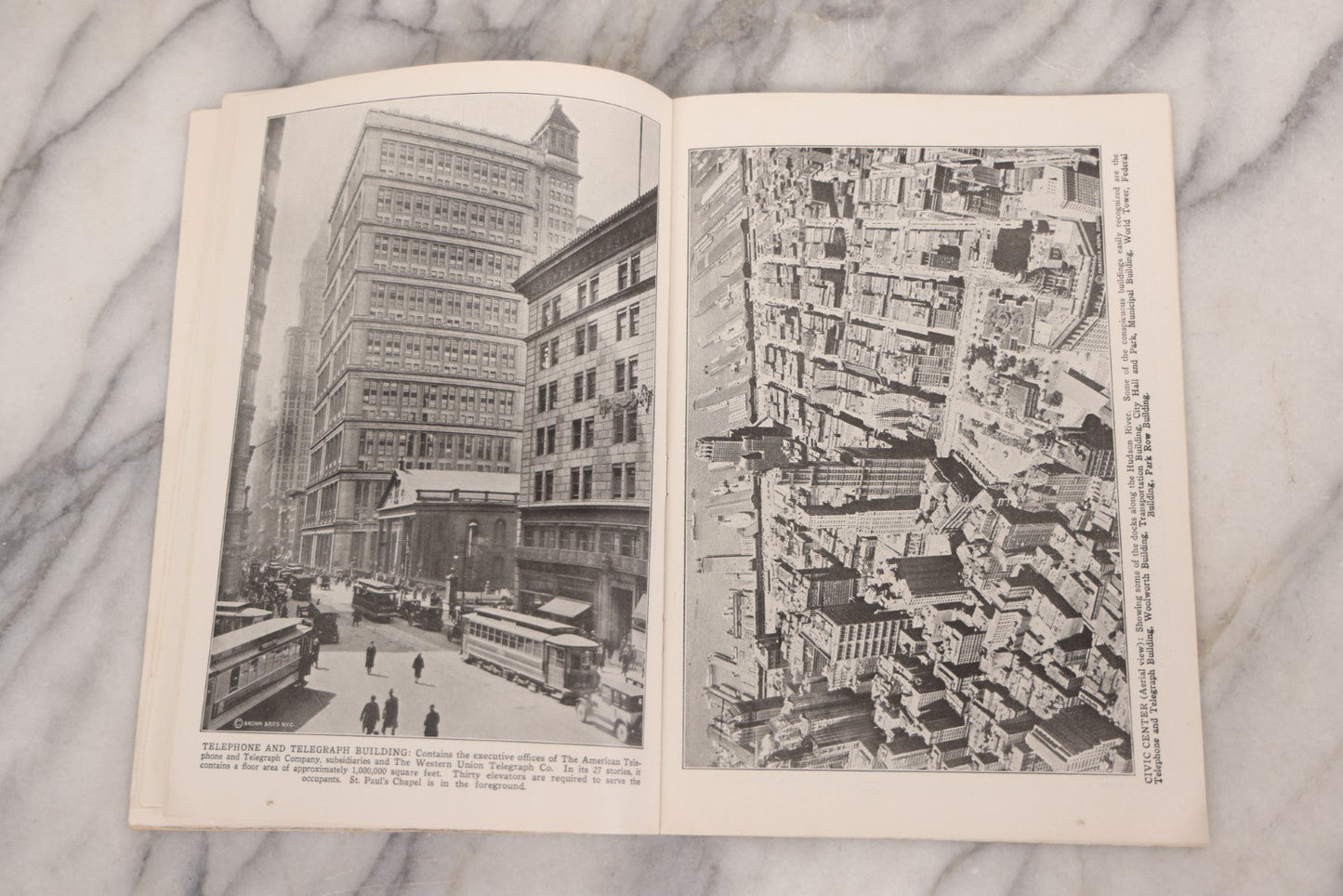 Lot 069 - Vintage "New York City Of Marvels" Tourism Booklet, With Photographs And Descriptions Showcasing 50+ Buildings And Attractions Of New York City, Published By United Postal Card Co., Brooklyn, 1929