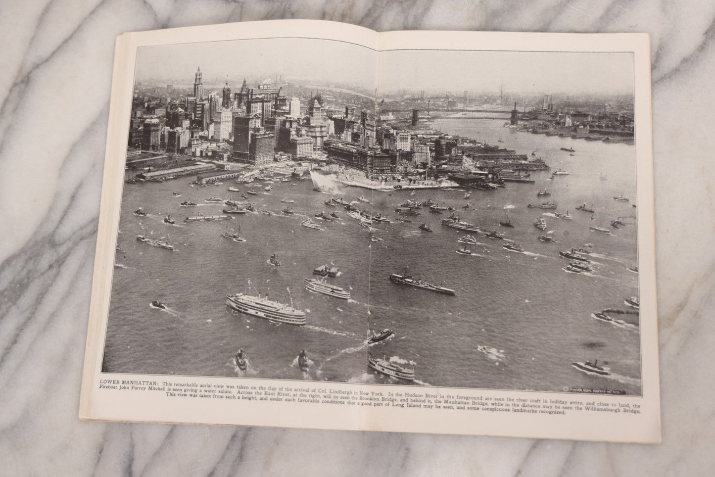 Lot 069 - Vintage "New York City Of Marvels" Tourism Booklet, With Photographs And Descriptions Showcasing 50+ Buildings And Attractions Of New York City, Published By United Postal Card Co., Brooklyn, 1929