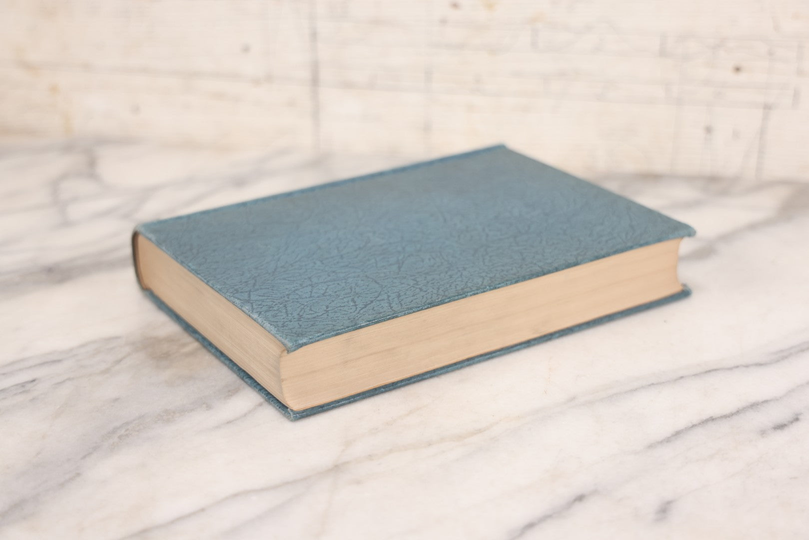 Lot 112 - "The Great Apes: A Study Of Anthropoid Life" Antique Psychobiology Book By Robert M. Yerkes And Ada W. Yerkes With 172 Illustrations, Ex-Library Copy, Published By Yale University Press, New Haven, 1929