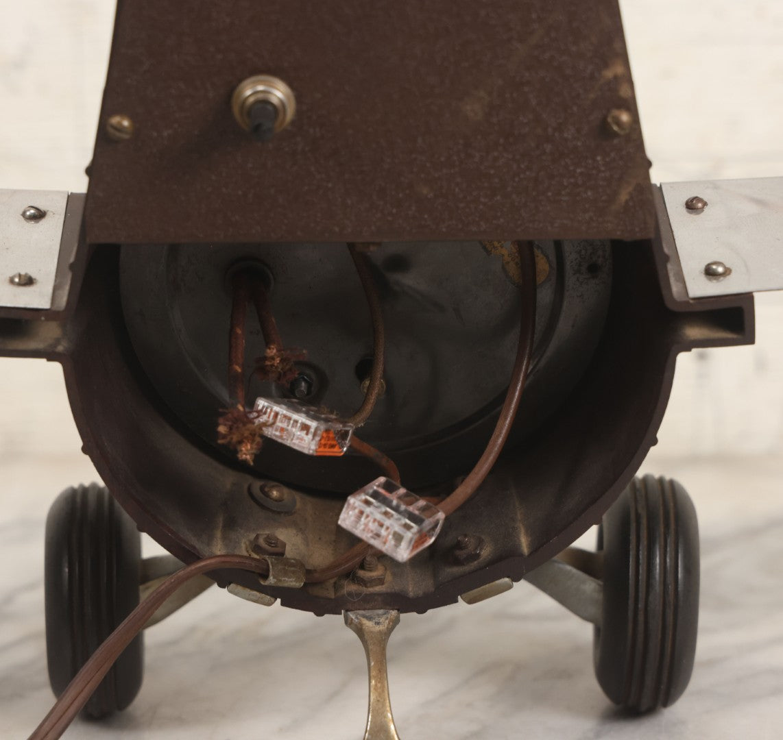 Lot 011 - Vintage Bakelite Airplane Form Clock With Internal Lamp, Note Clock Does Not Work And Both Propellers Missing One Blade