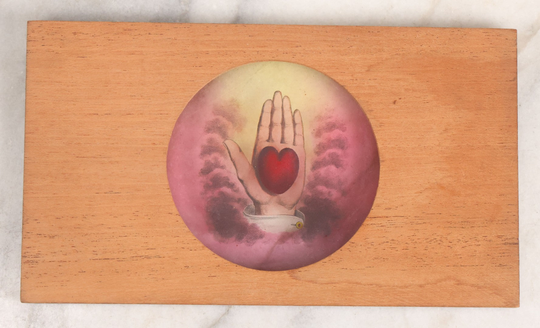 Lot 025 - Antique Hand Colored Odd Fellows I.O.O.F. Magic Lantern Glass Slide With Wood Holder, No. 9 Heart And Hand, Manufactured By The Henderson-Ames Co., Kalamazoo, Michigan