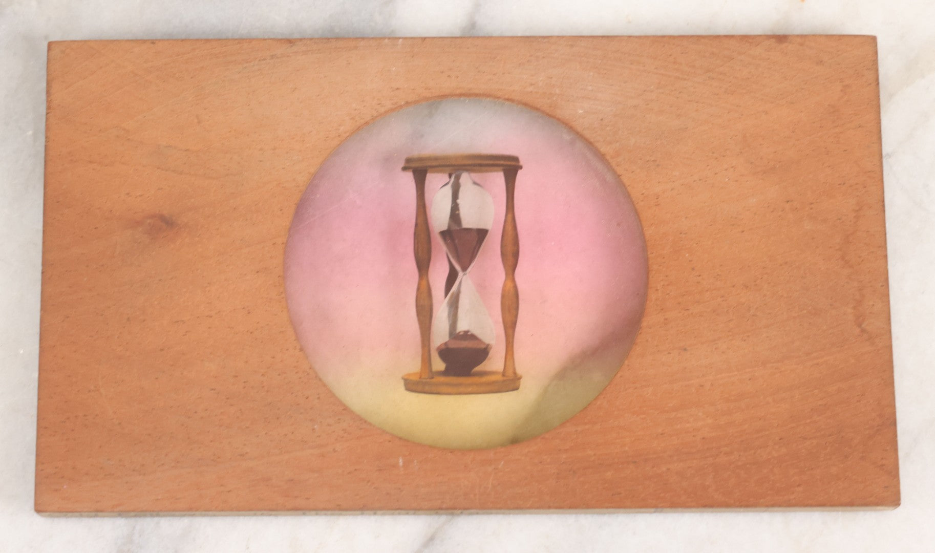 Lot 031 - Antique Hand Colored Odd Fellows I.O.O.F. Magic Lantern Glass Slide With Wood Holder, No. 15 The Hour Glass, Manufactured By The Henderson-Ames Co., Kalamazoo, Michigan