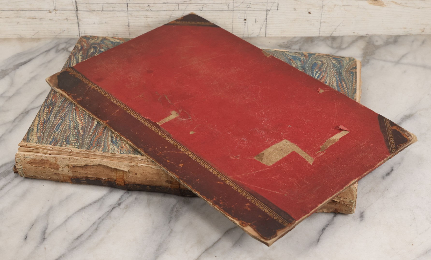 Lot 043 - Antique Oversized Art Book “Tableaux, Statues, Bas-Reliefs Et Camées De La Galerie De Florence Et Du Palais Pitti” (Paintings, Statues, Bas-Reliefs And Cameos From The Gallery Of Florence And The Pitti Palace), Published By Lacombe, Paris, 1789