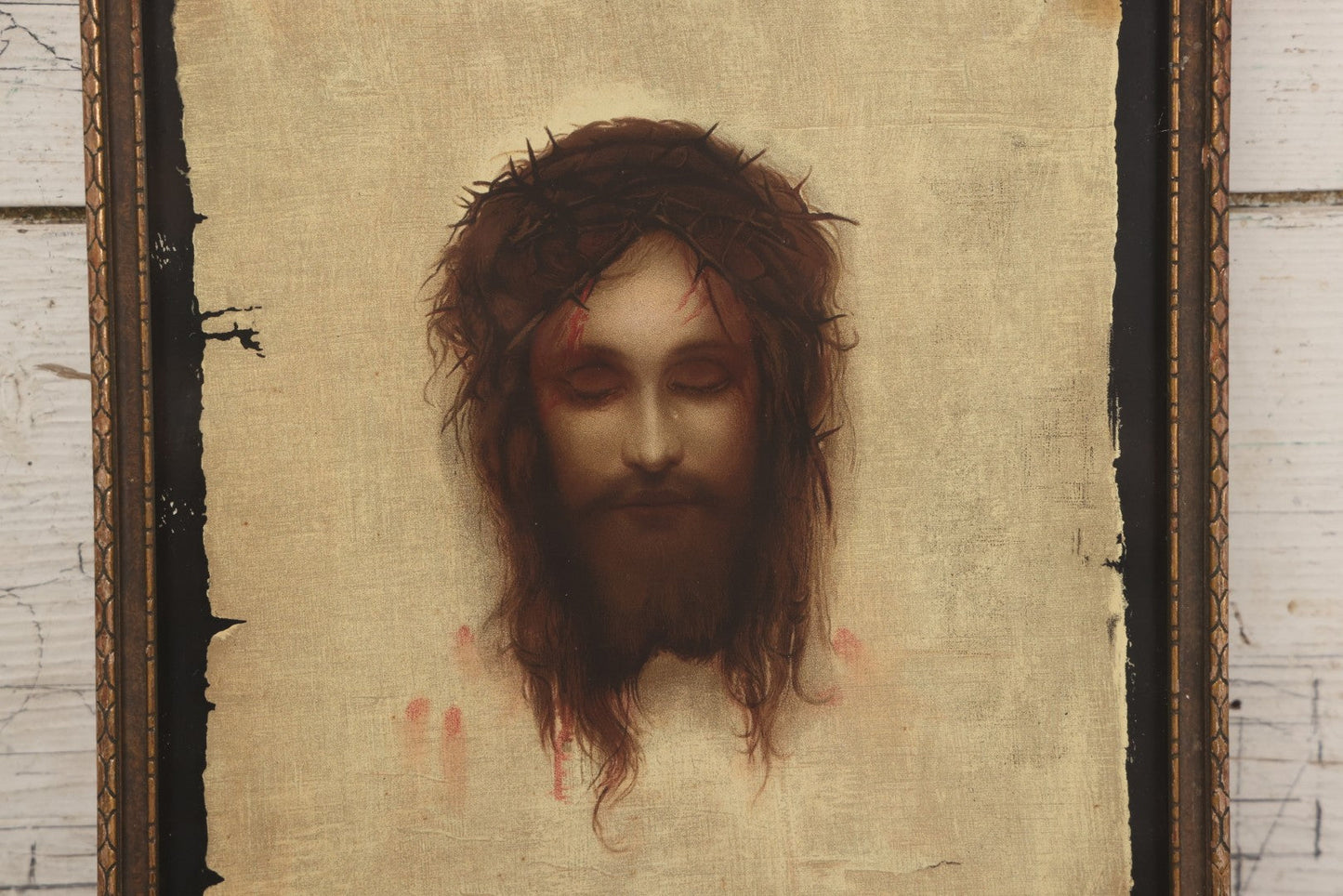 Lot 053 - Antique “Veil Of Veronica” Lithograph Print Of Jesus Christ, Copyright The House Of Art, New York, No. A-33, With Eye-Opening Illusion, In Original Frame, 10" x 12-3/4"