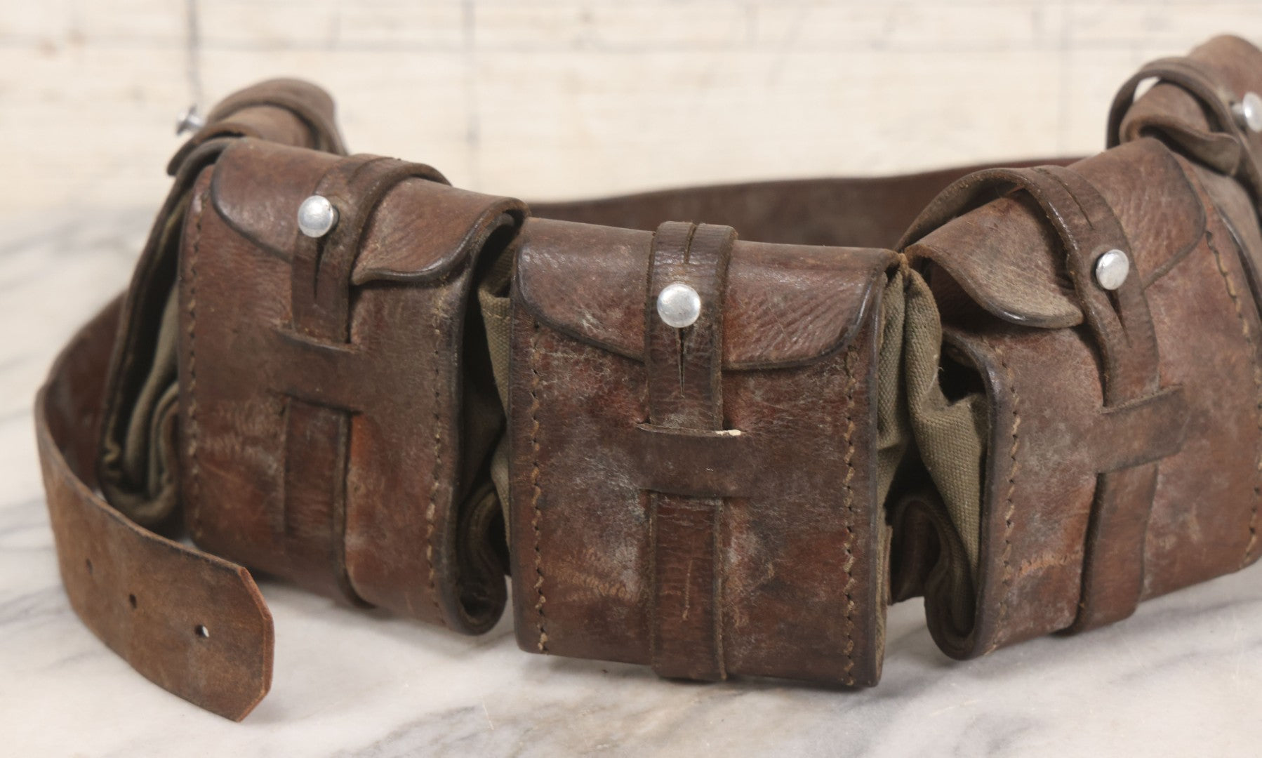 Lot 059 - Antique Leather And Canvas Ammunition Belt With Five Pouch Compartments