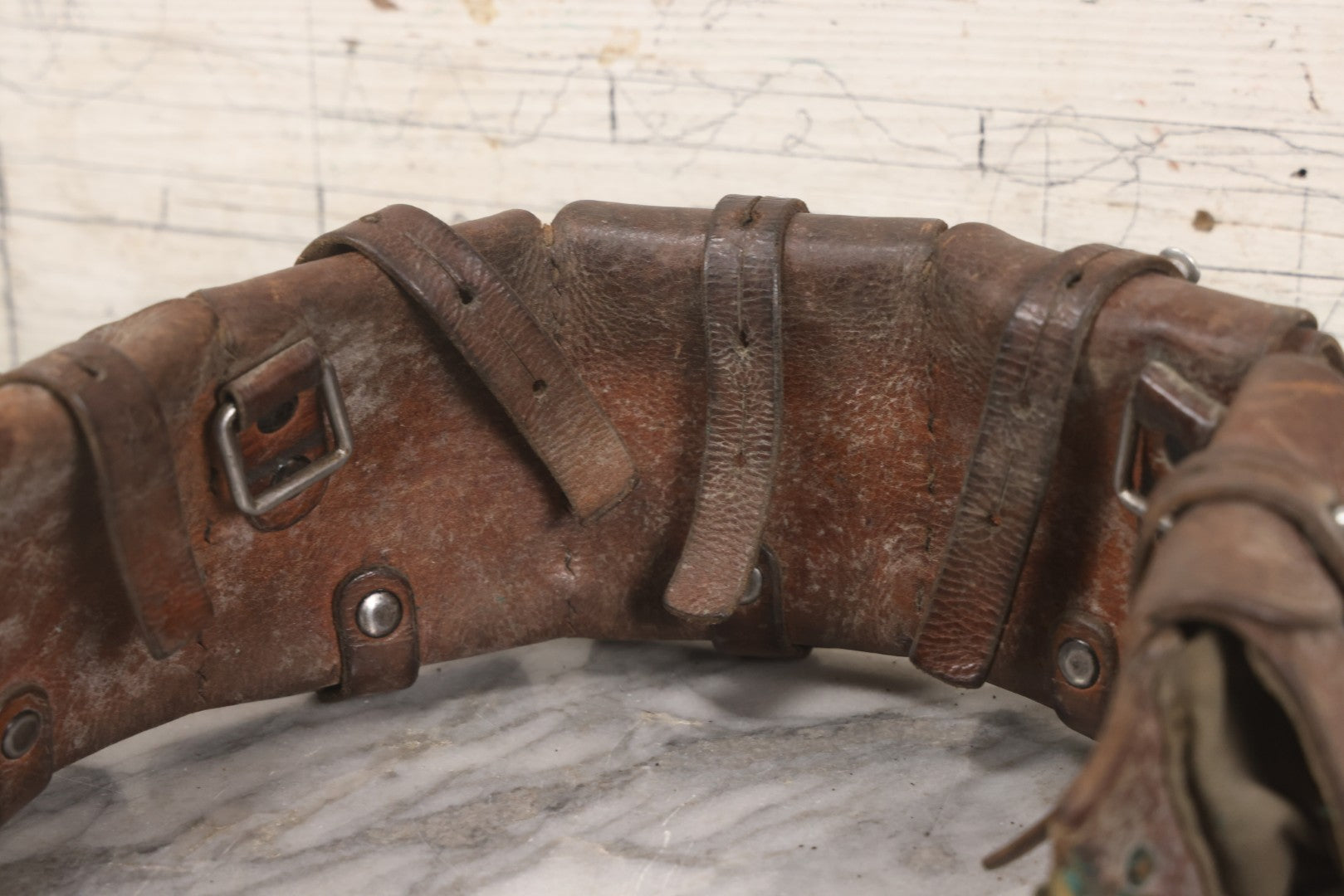 Lot 059 - Antique Leather And Canvas Ammunition Belt With Five Pouch Compartments
