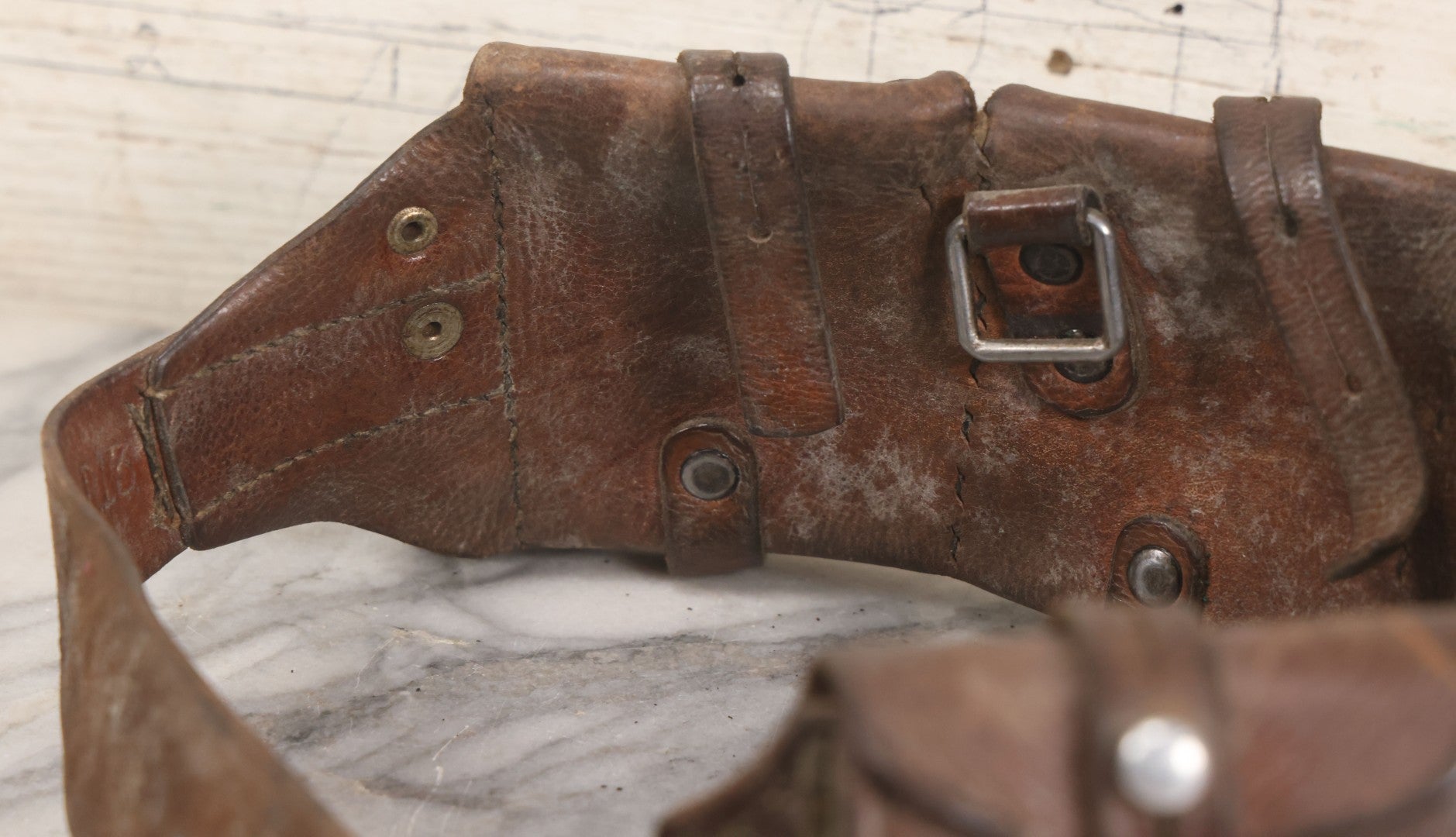 Lot 059 - Antique Leather And Canvas Ammunition Belt With Five Pouch Compartments