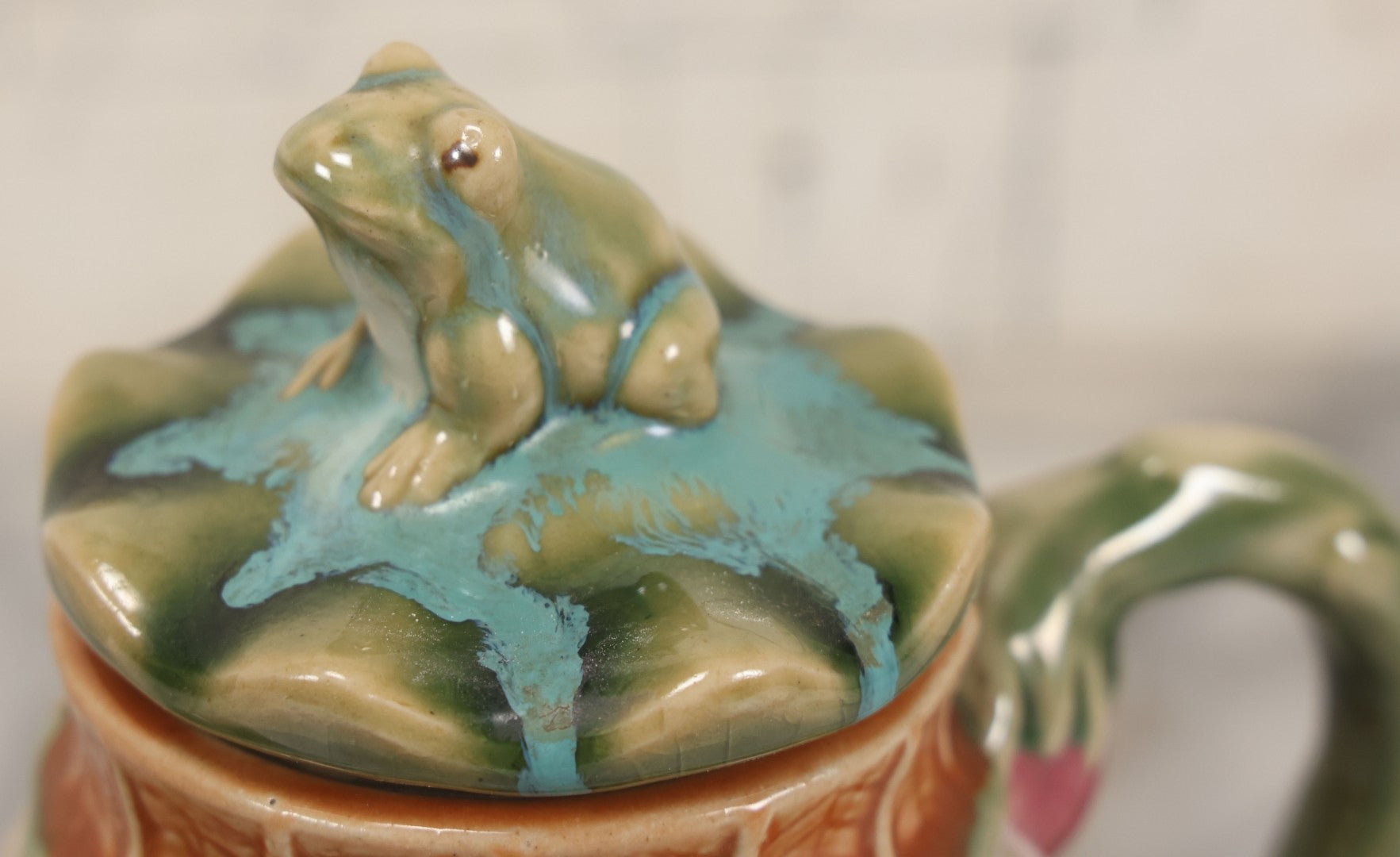 Lot 069 - Vintage Majolica Ceramic Teapot With Figural Frog On Lid, Bamboo Motif, Craquelure Finish, 7-1/4" H