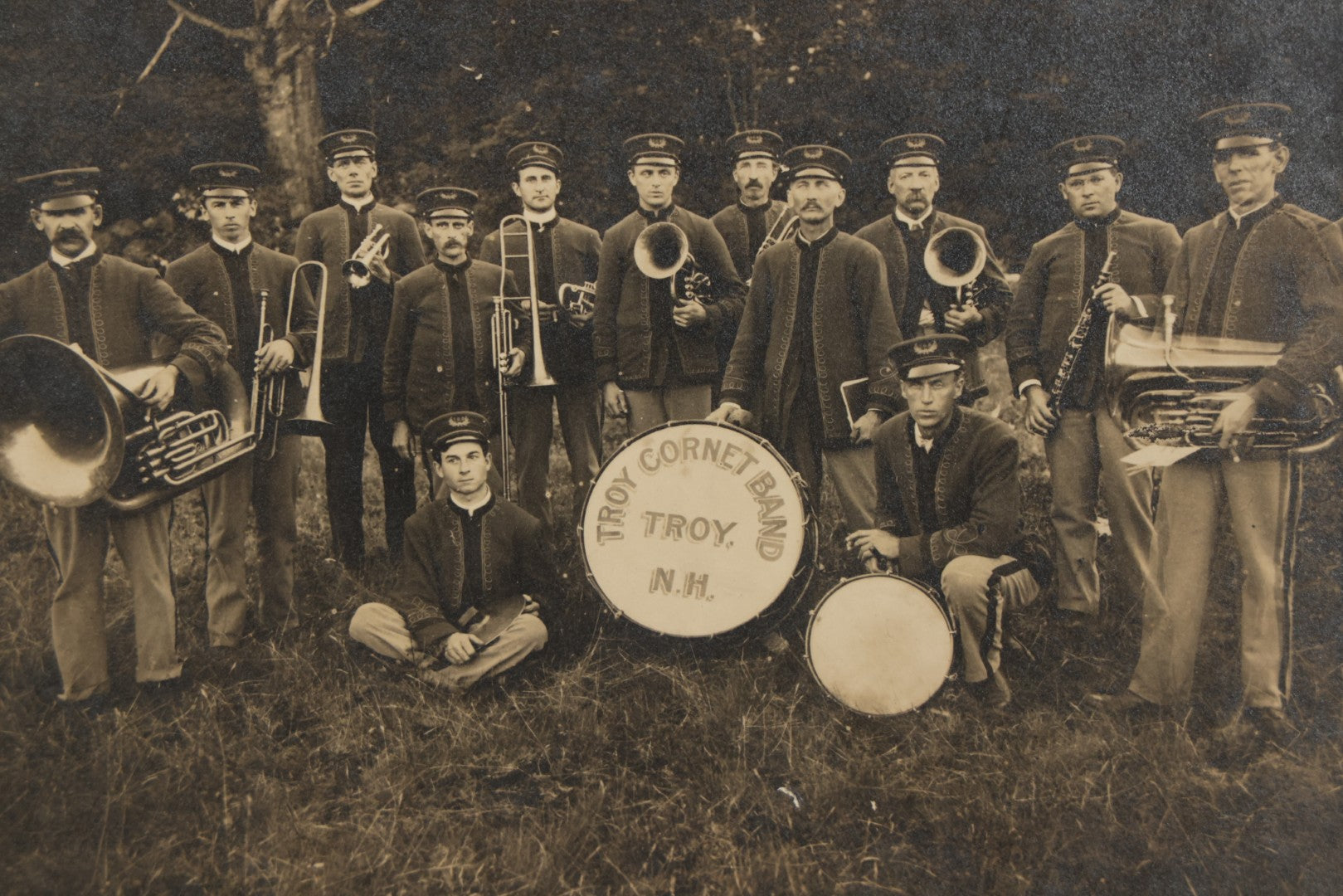 Lot 121 - Antique Boarded Photograph Of The Troy Cornet Band, Troy, New Hampshire, With Full Member Identification On Verso