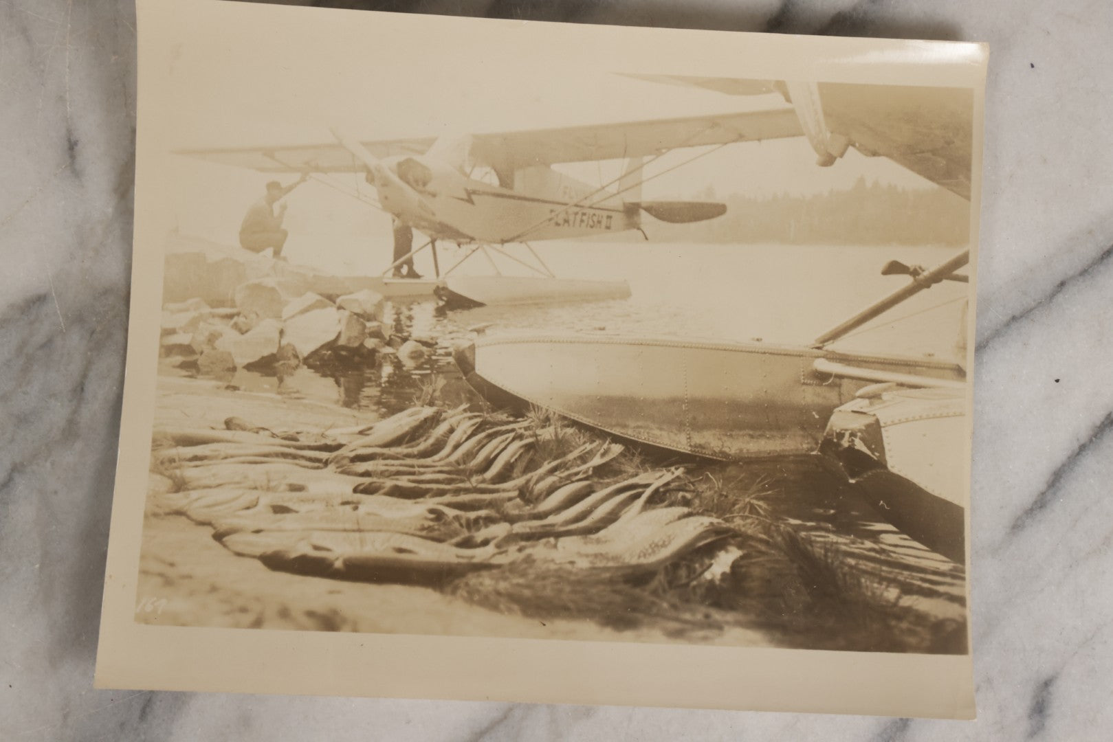 Lot 126 - Grouping Of 25+ Vintage Glossy Photographs Of Airplanes And Aviators