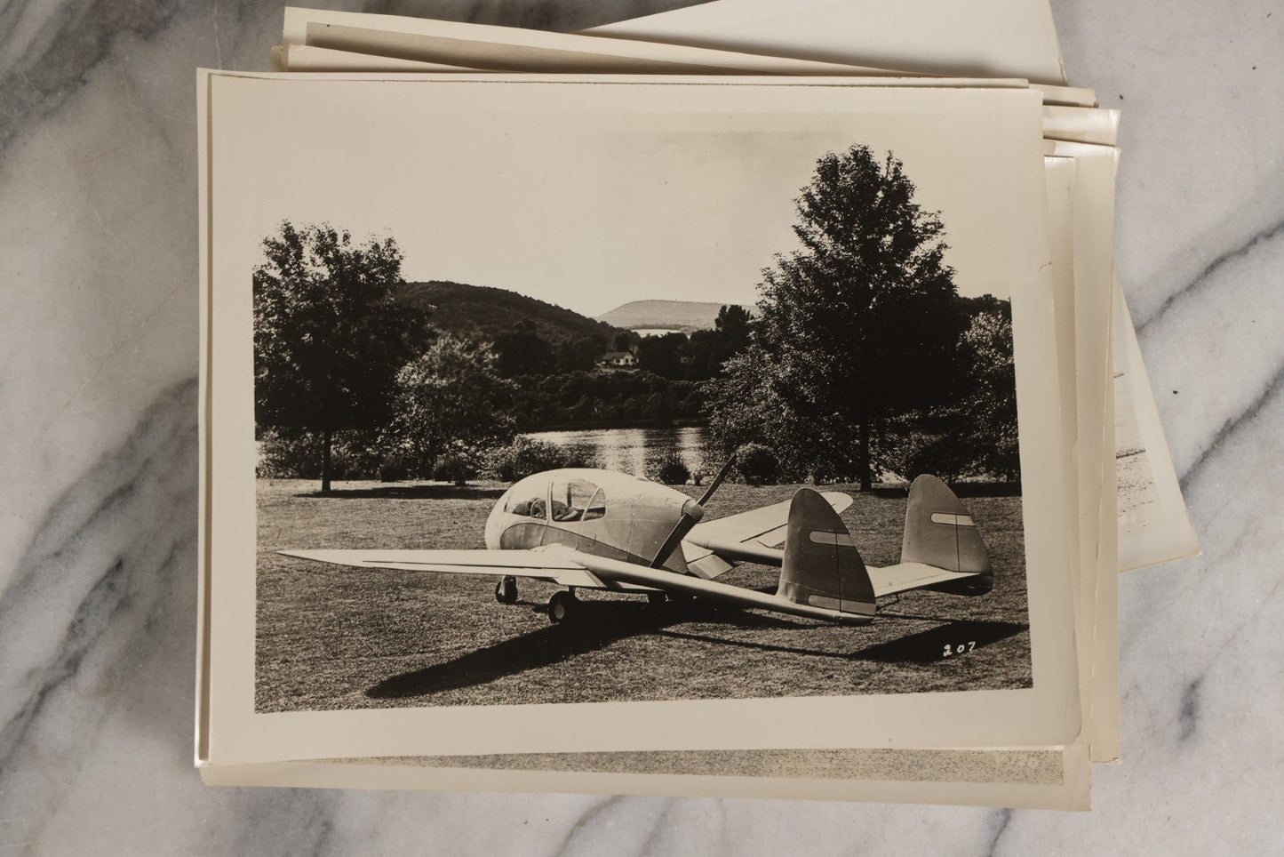 Lot 126 - Grouping Of 25+ Vintage Glossy Photographs Of Airplanes And Aviators