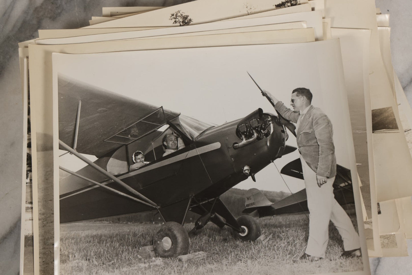 Lot 126 - Grouping Of 25+ Vintage Glossy Photographs Of Airplanes And Aviators