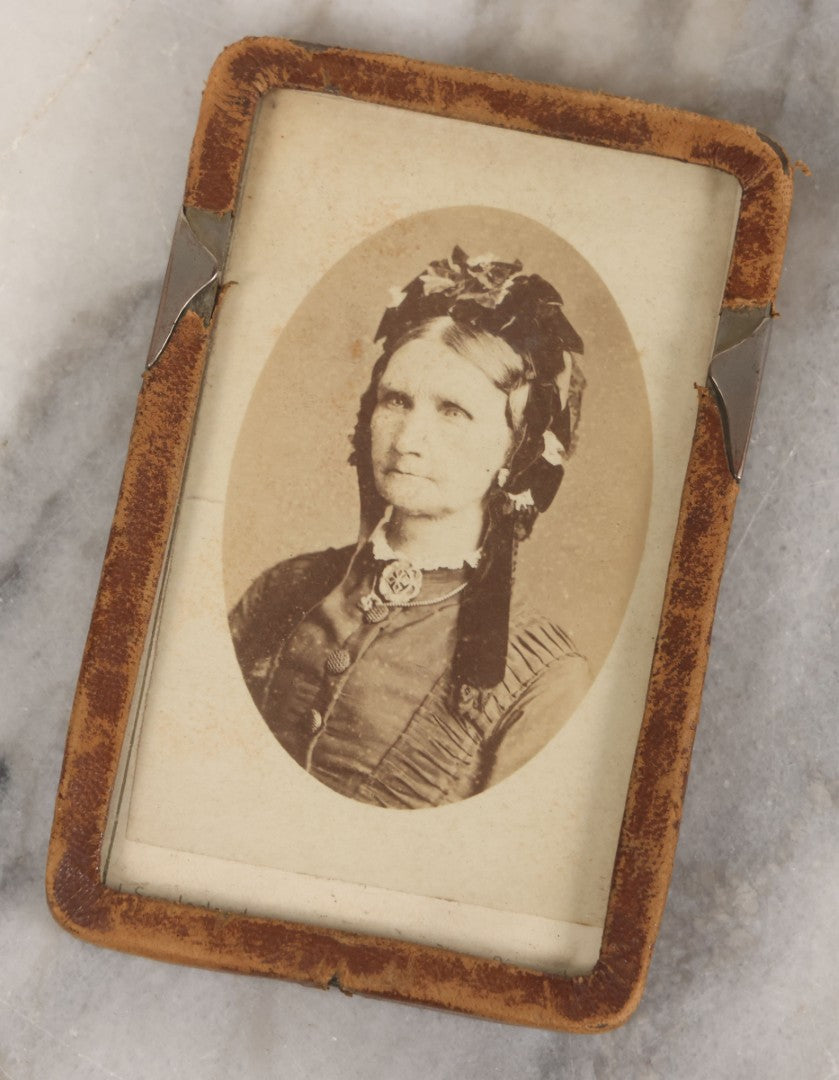 Lot 136 - Grouping Of 10+ Antique Ephemera And Photographs Relating To The Birkett And Horsfall Families Of Troy, New Hampshire, Including Memorial Card For Hannah Birkett