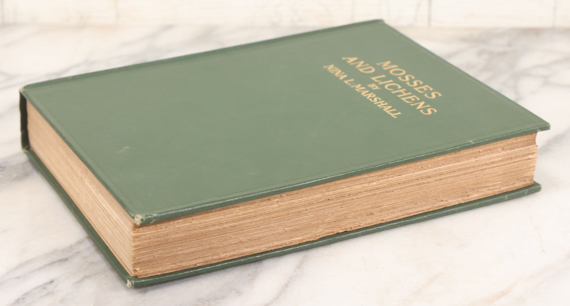 Lot 141 - "Mosses And Lichens" Antique Nature Book By Nina L. Marshall, With Sixteen Plates In Color And Thirty-Two In Black And White From Photographs By J.A. & H.C. Anderson, Doubleday, Published By Page & Company, Garden City, New York, 1910